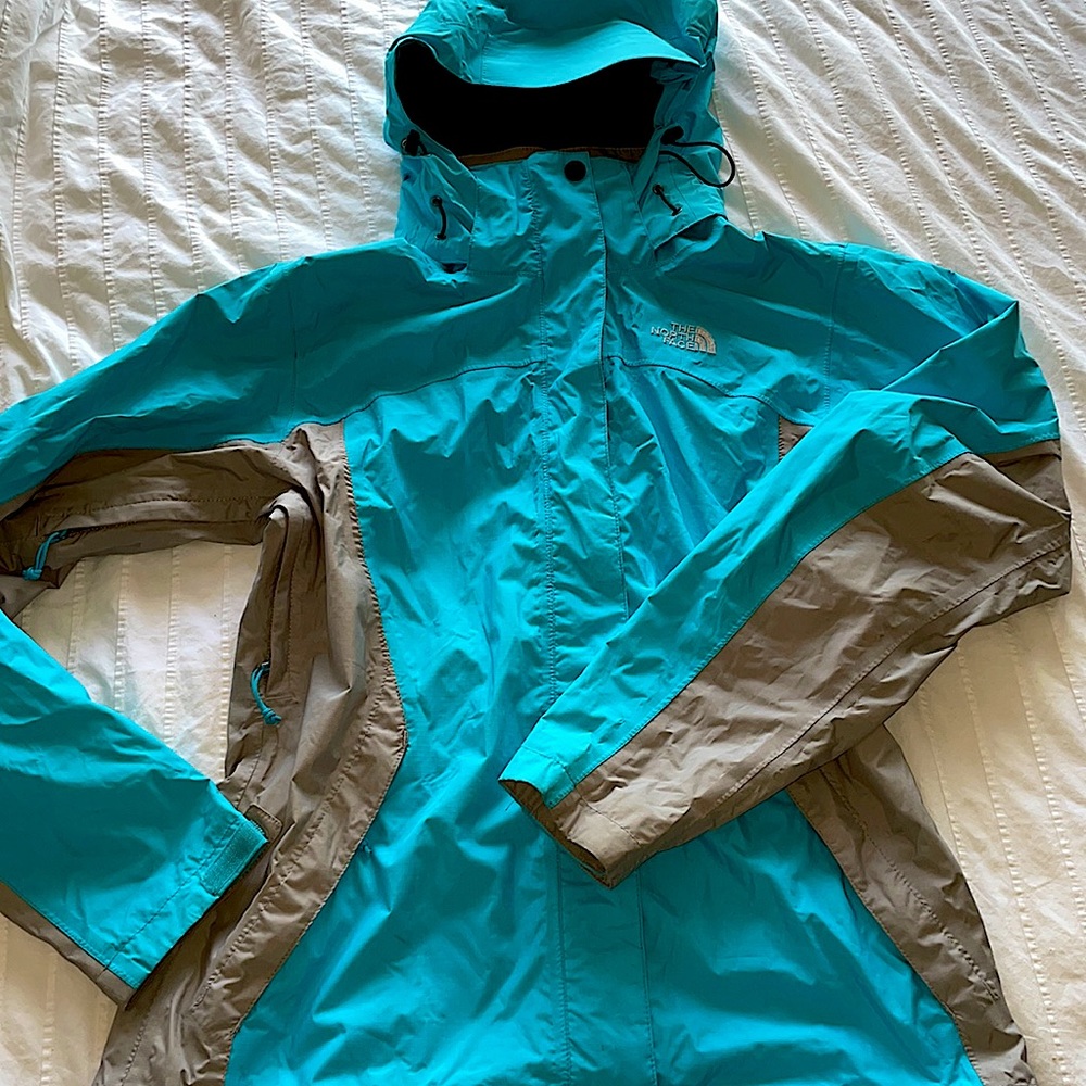 THE NORTH FACE blue and gray insulated snow jacket women’s size S